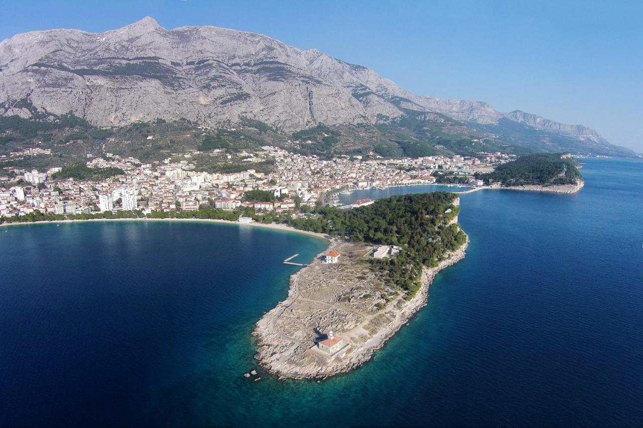 Apartments And Rooms With Parking Space Makarska - 18028 Exterior foto